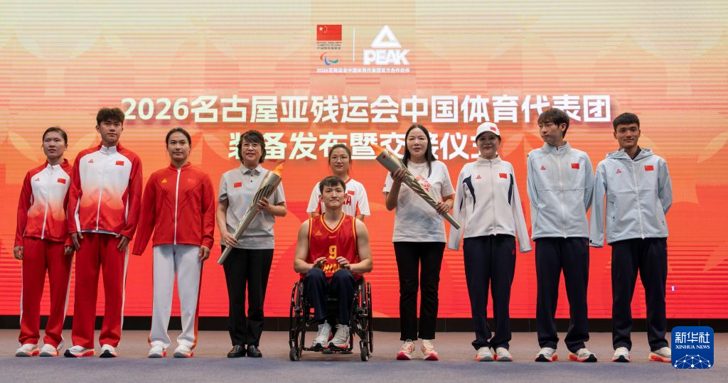 专业向用户提供几百款产品服务