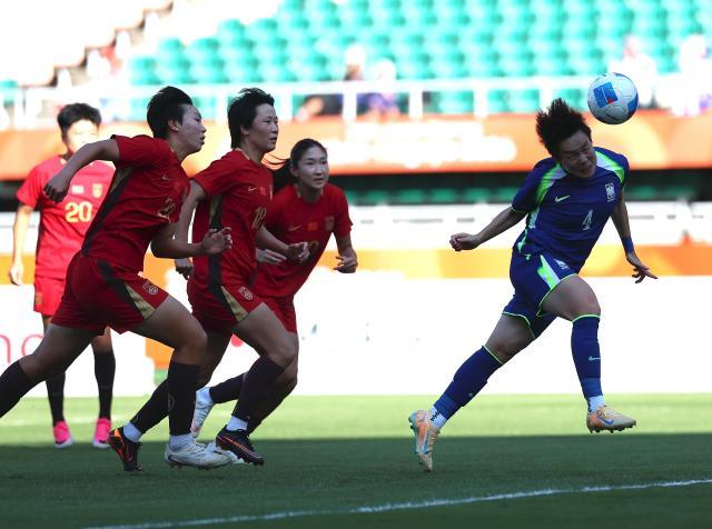 【亚运会】中国女足0比1韩国女足无缘奖牌 王霜造险